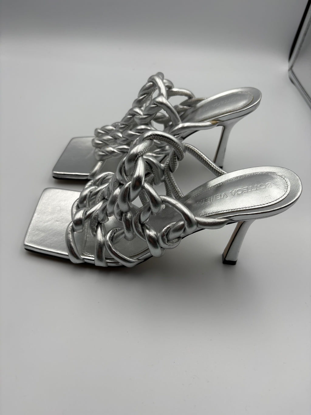 Bottega veneta t37