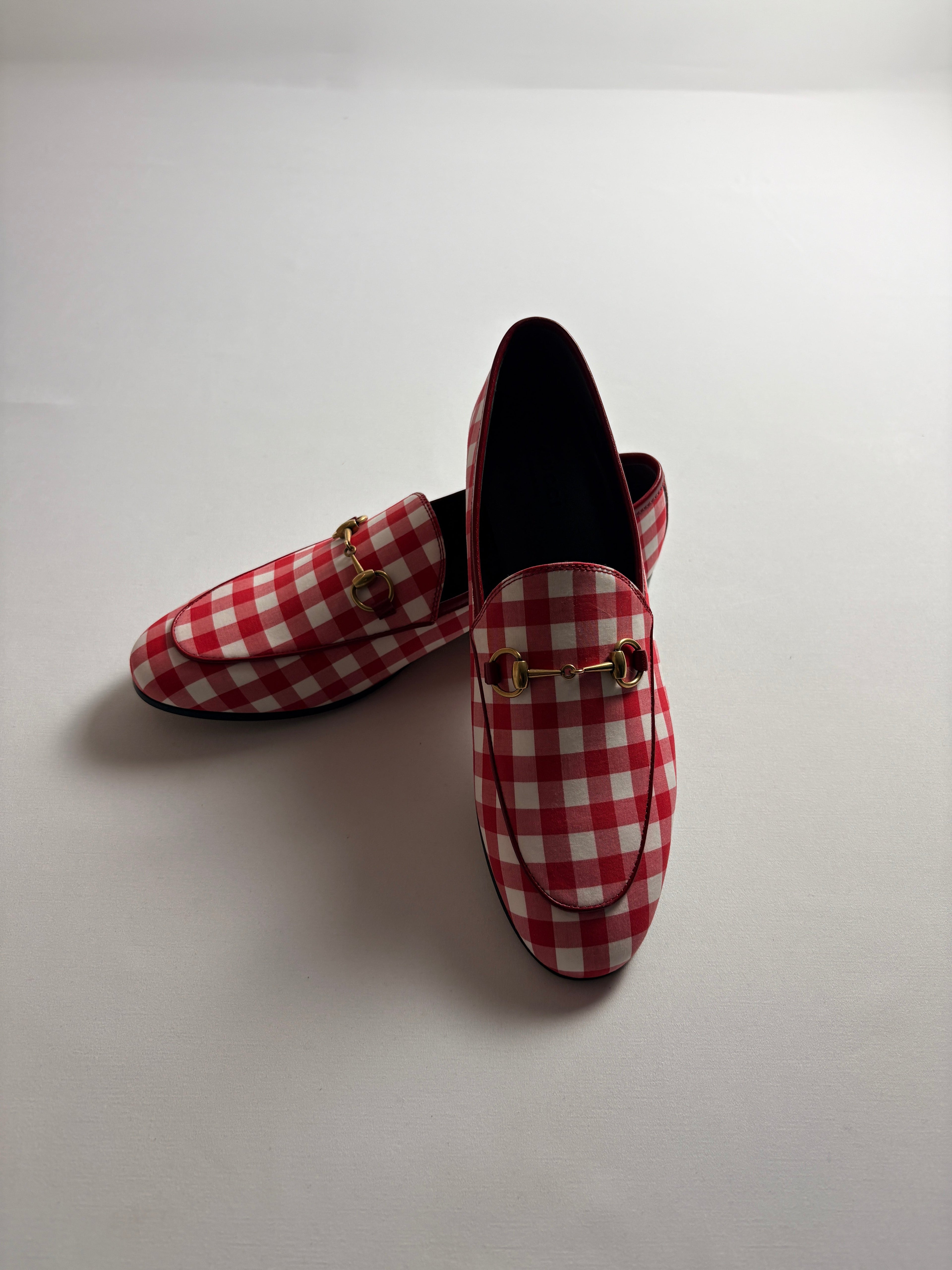 Mocassins Gucci Brixton Horsebit vichy rouge blanc T39 - vue principale